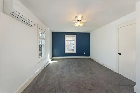 87 Blodgett Avenue Pawtucket RI 02860