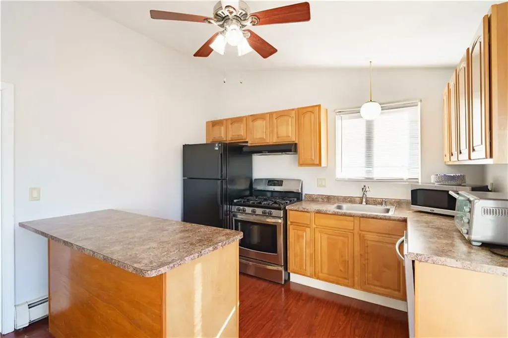 15 Abbott Avenue Warwick RI 02886