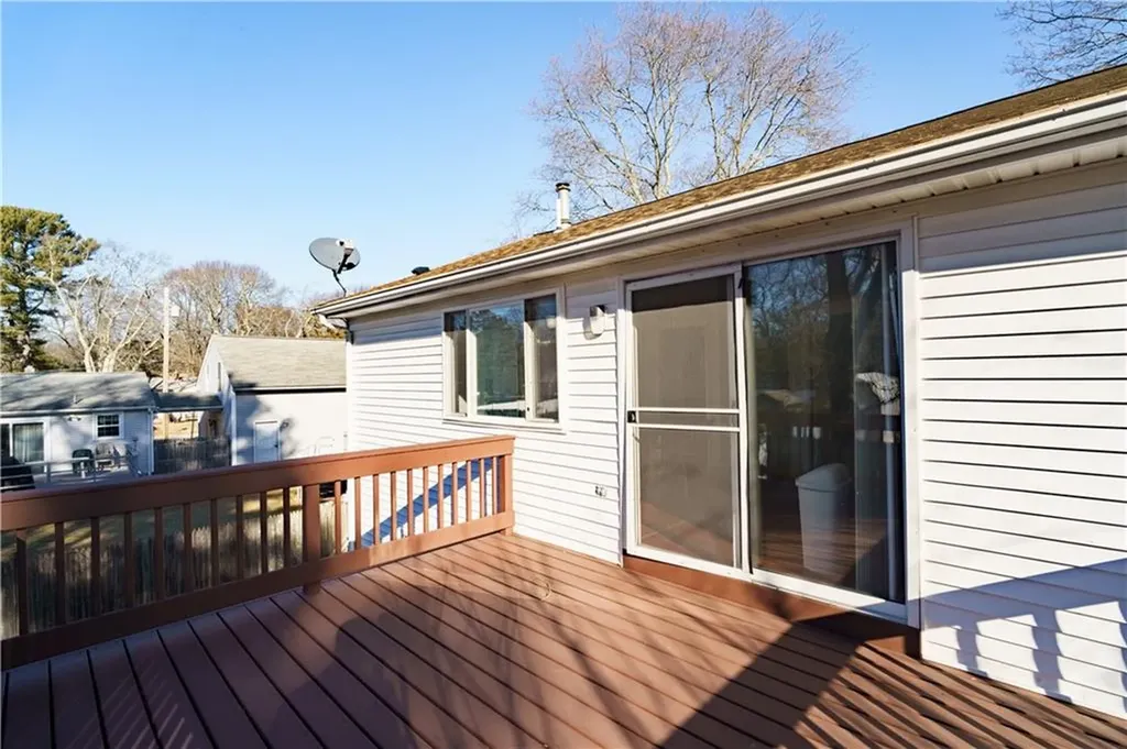15 Abbott Avenue Warwick RI 02886