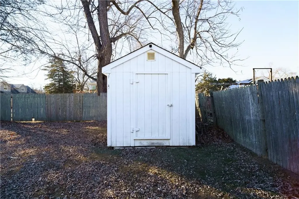 15 Abbott Avenue Warwick RI 02886