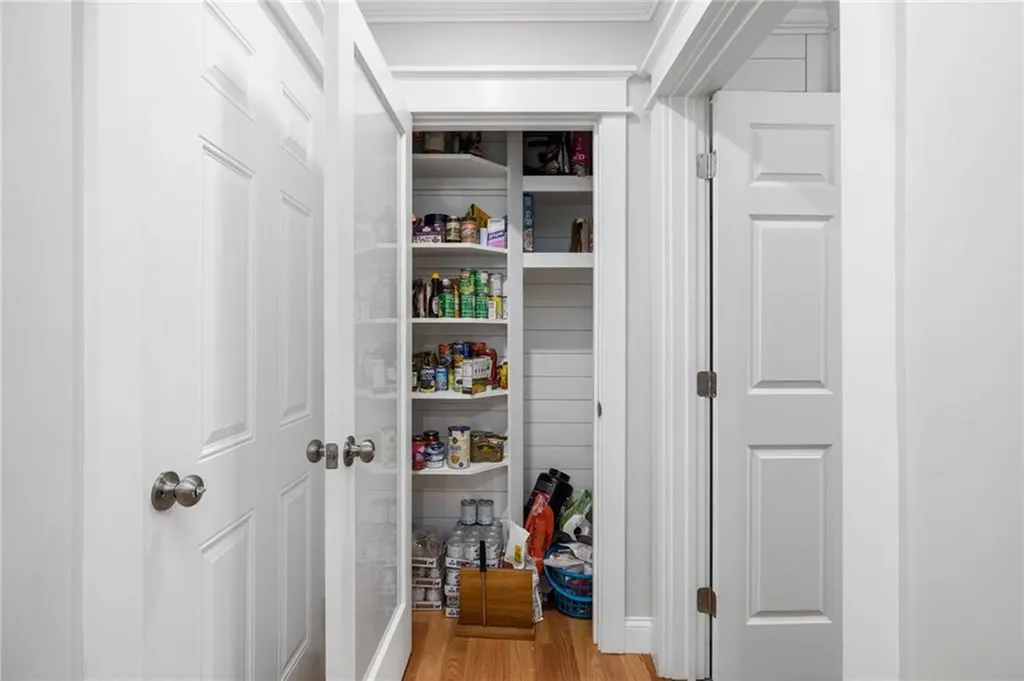 41 Bristol Ferry Road Portsmouth RI 02871