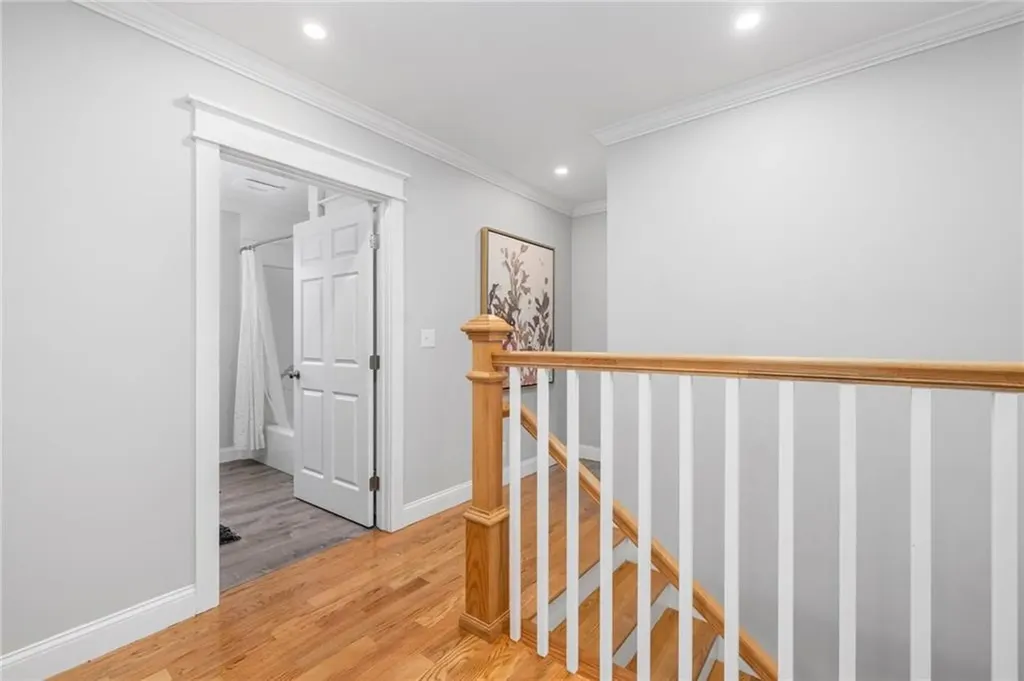 41 Bristol Ferry Road Portsmouth RI 02871