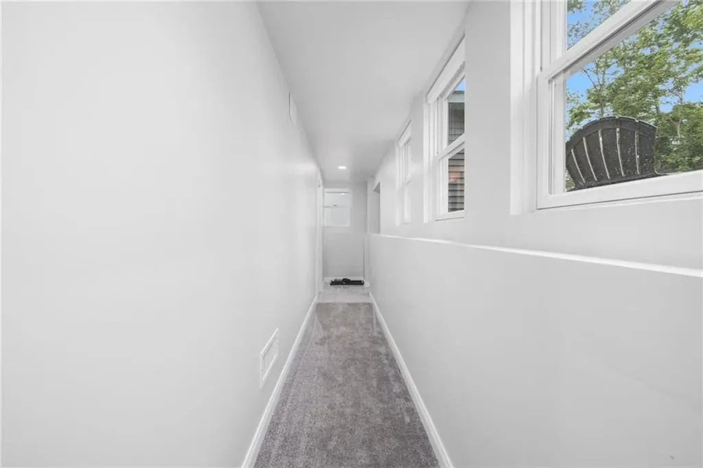 41 Bristol Ferry Road Portsmouth RI 02871