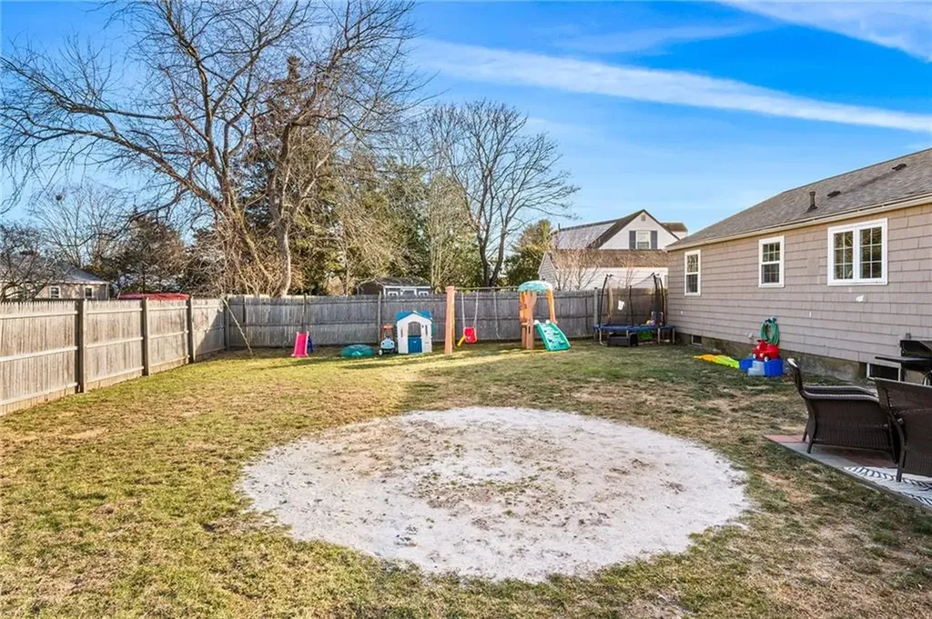 64 Claypool Drive Warwick RI 02886