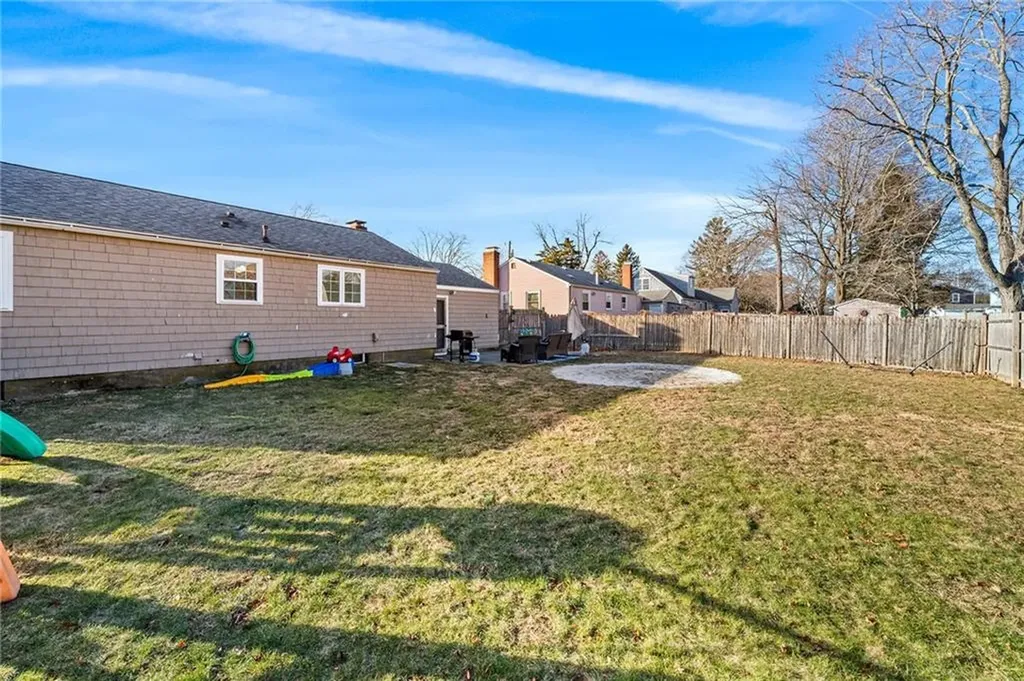 64 Claypool Drive Warwick RI 02886