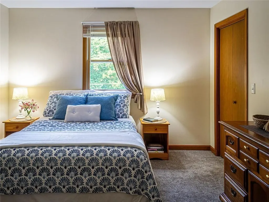 21 Annandale Terrace Newport RI 02840