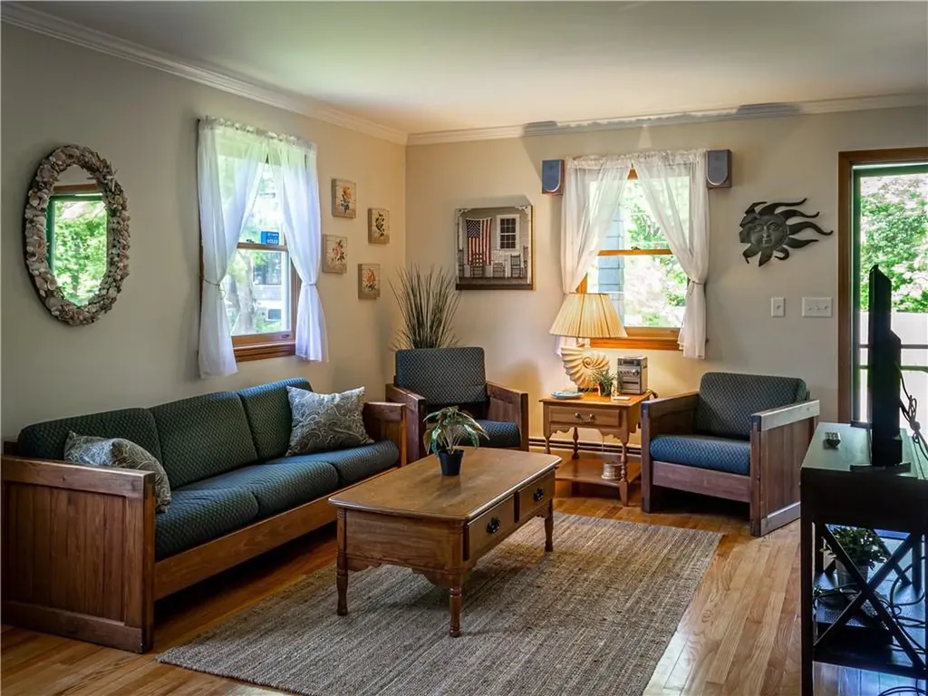 21 Annandale Terrace Newport RI 02840