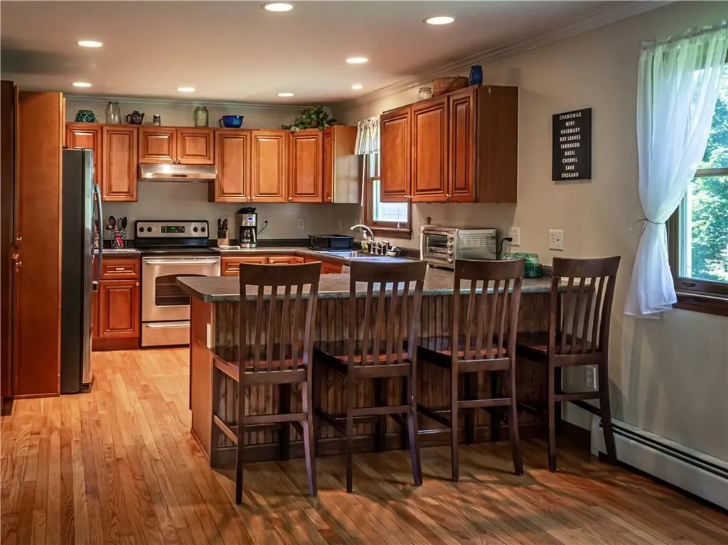 21 Annandale Terrace Newport RI 02840