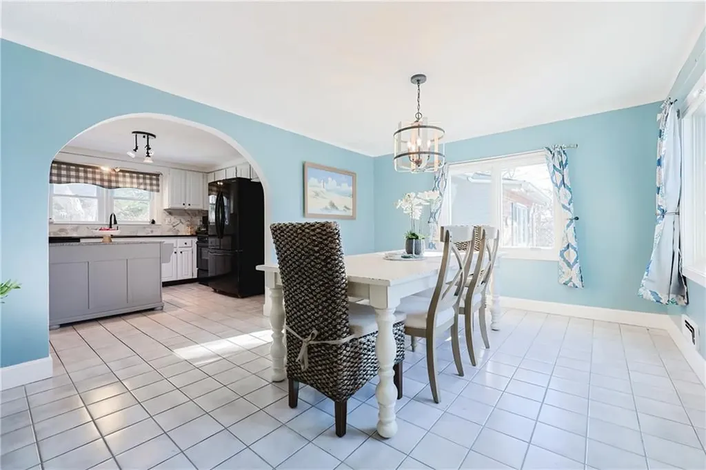 16 Joy Street Barrington RI 02806