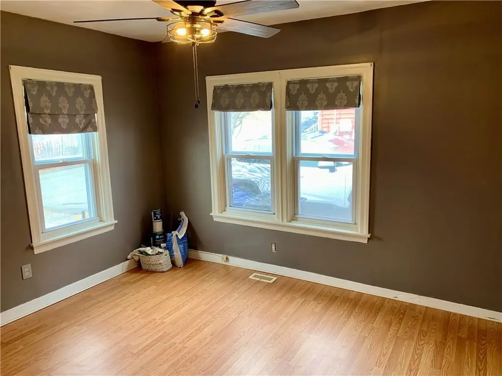 144 Aborn Avenue Warwick RI 02888