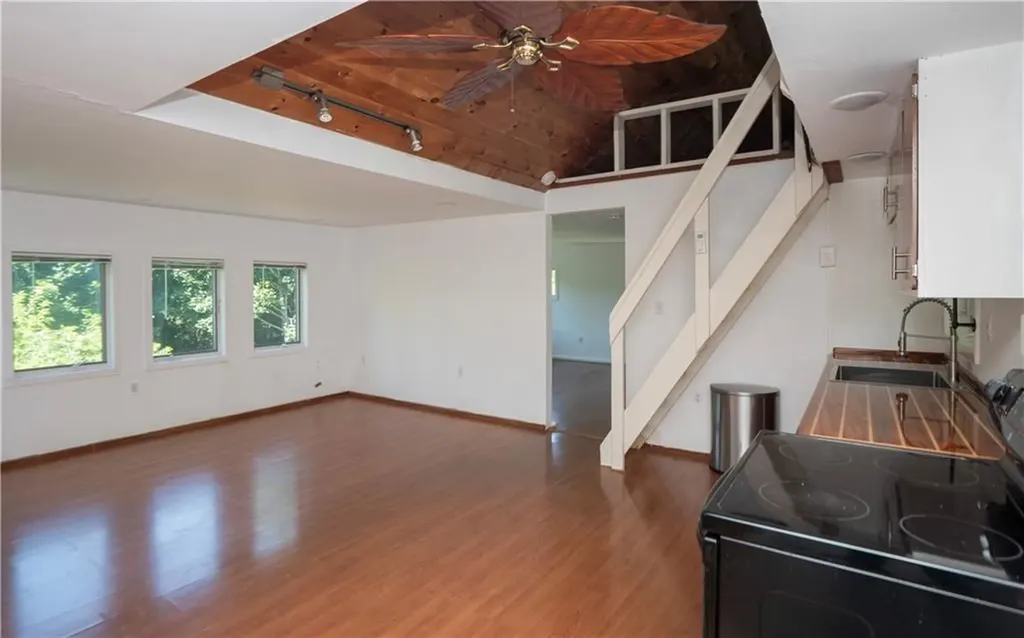 80 Cole Street Jamestown RI 02835