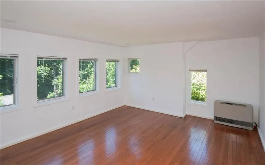 80 Cole Street Jamestown RI 02835