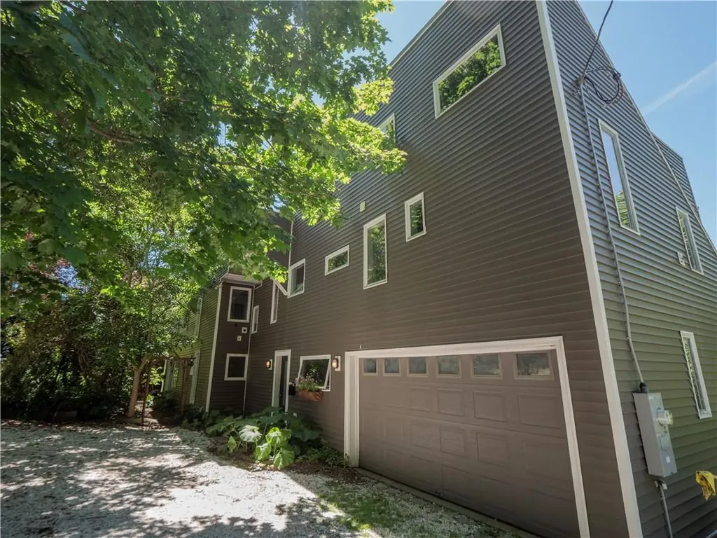 80 Cole Street Jamestown RI 02835