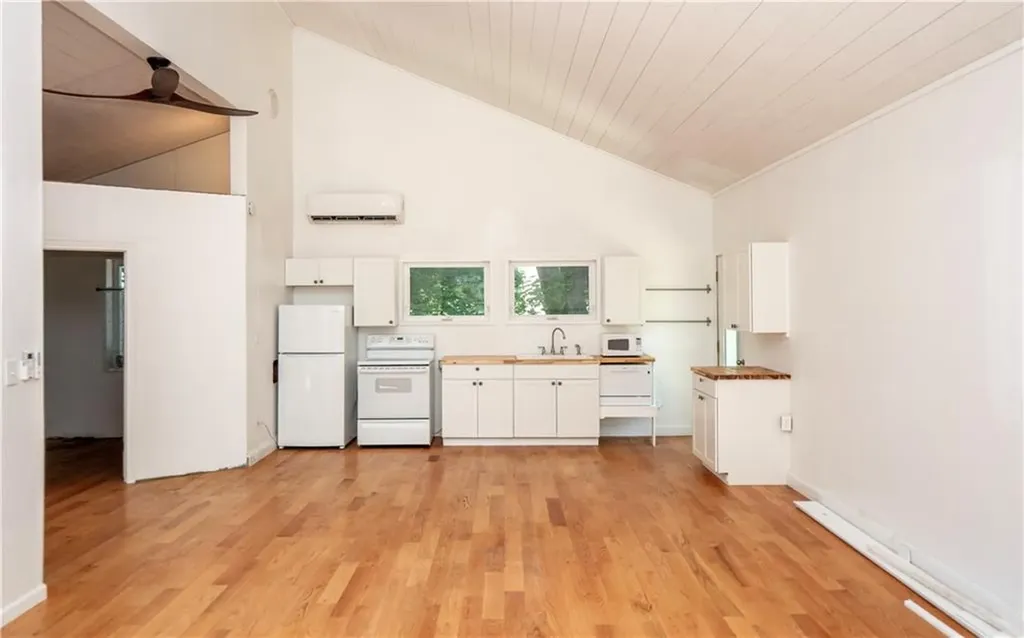 80 Cole Street Jamestown RI 02835