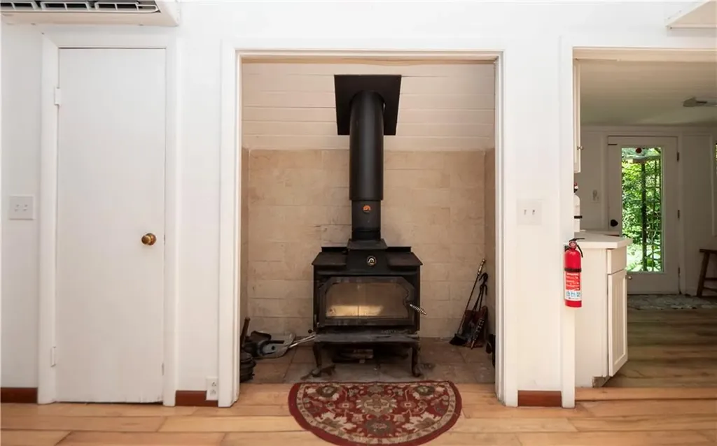80 Cole Street Jamestown RI 02835