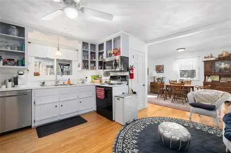 472 Gardiner Road Richmond RI 02892