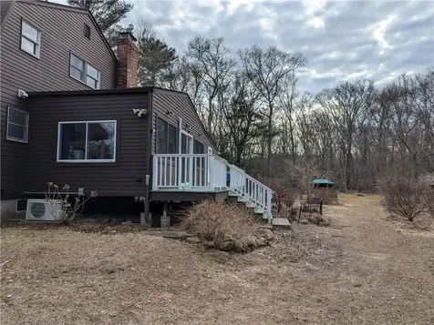 472 Gardiner Road Richmond RI 02892