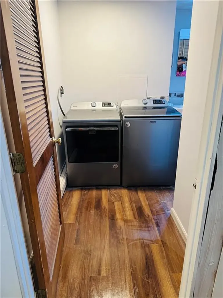 10 Linda Court Providence RI 02904