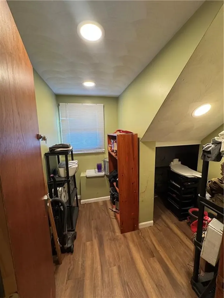 10 Linda Court Providence RI 02904