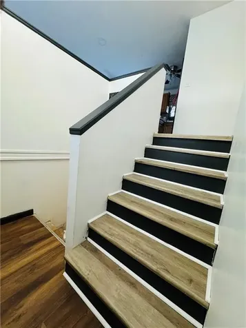 10 Linda Court Providence RI 02904