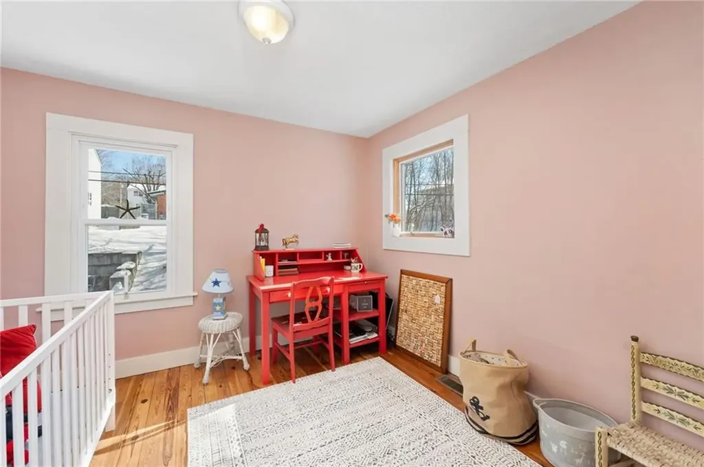 5 Beacon Street Westerly RI 02891