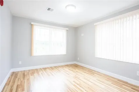 11 Gray Coach Lane Cranston RI 02921