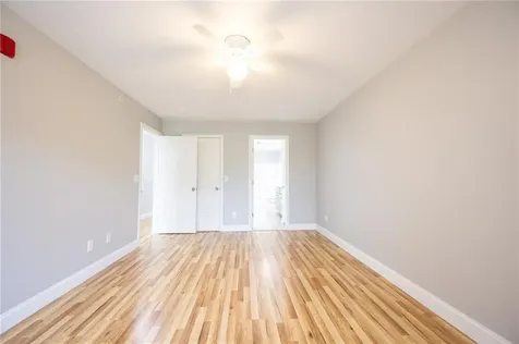 11 Gray Coach Lane Cranston RI 02921