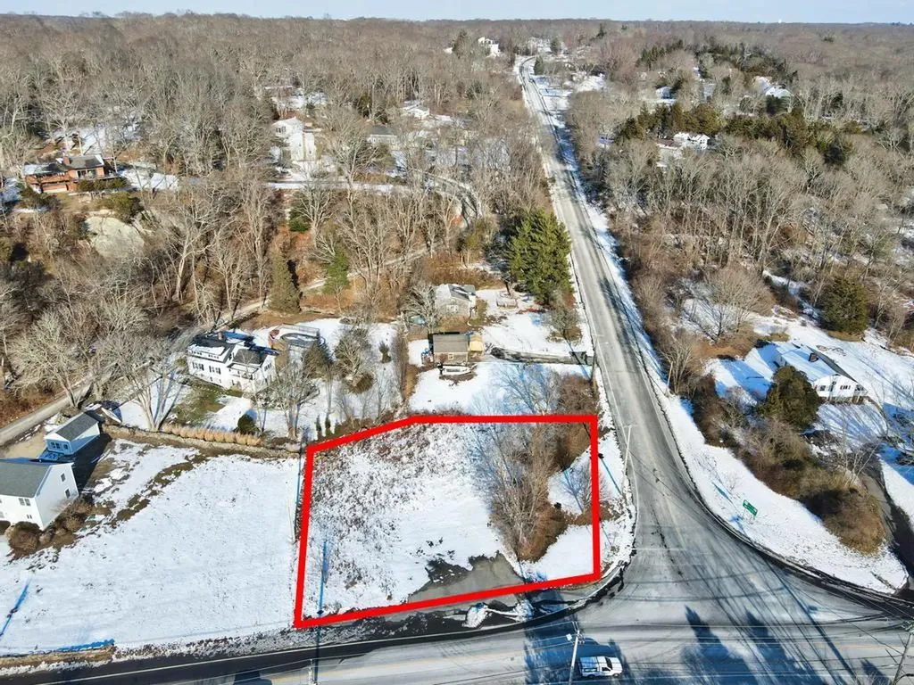 2388 Main Road Tiverton RI 02878