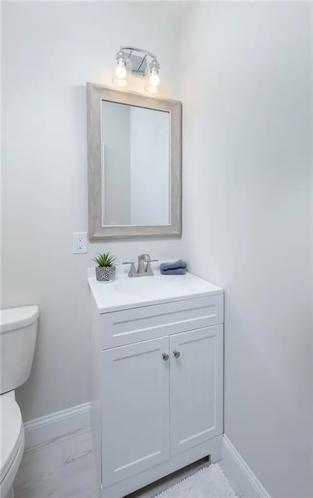 32 Hazard Street Coventry RI 02816