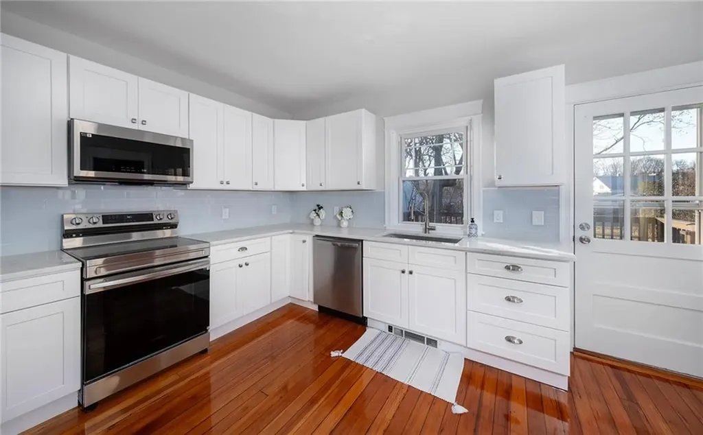 32 Hazard Street Coventry RI 02816