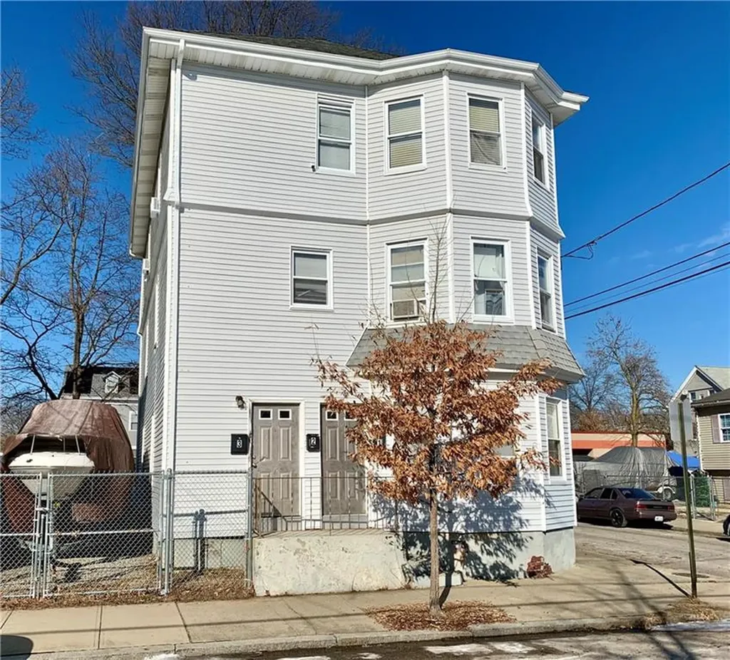 361 Sayles Street Providence RI 02905