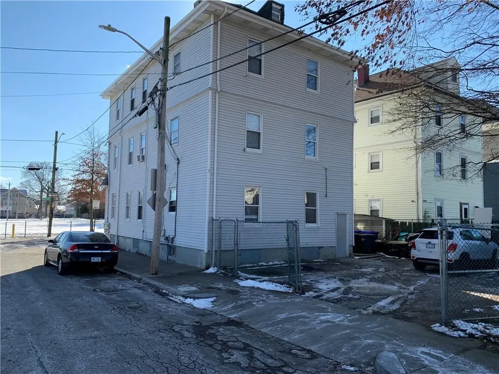 361 Sayles Street Providence RI 02905