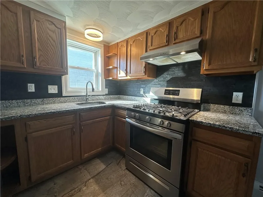 90 Spruce Street Providence RI 02903