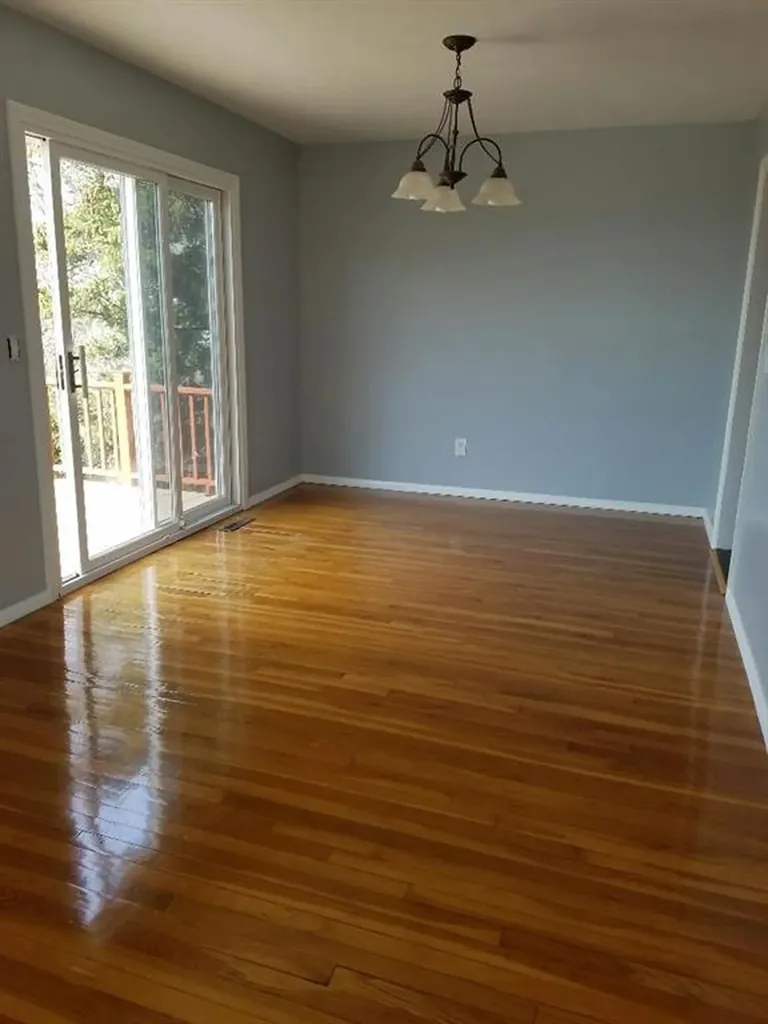 29 Algonquin Drive Middletown RI 02842