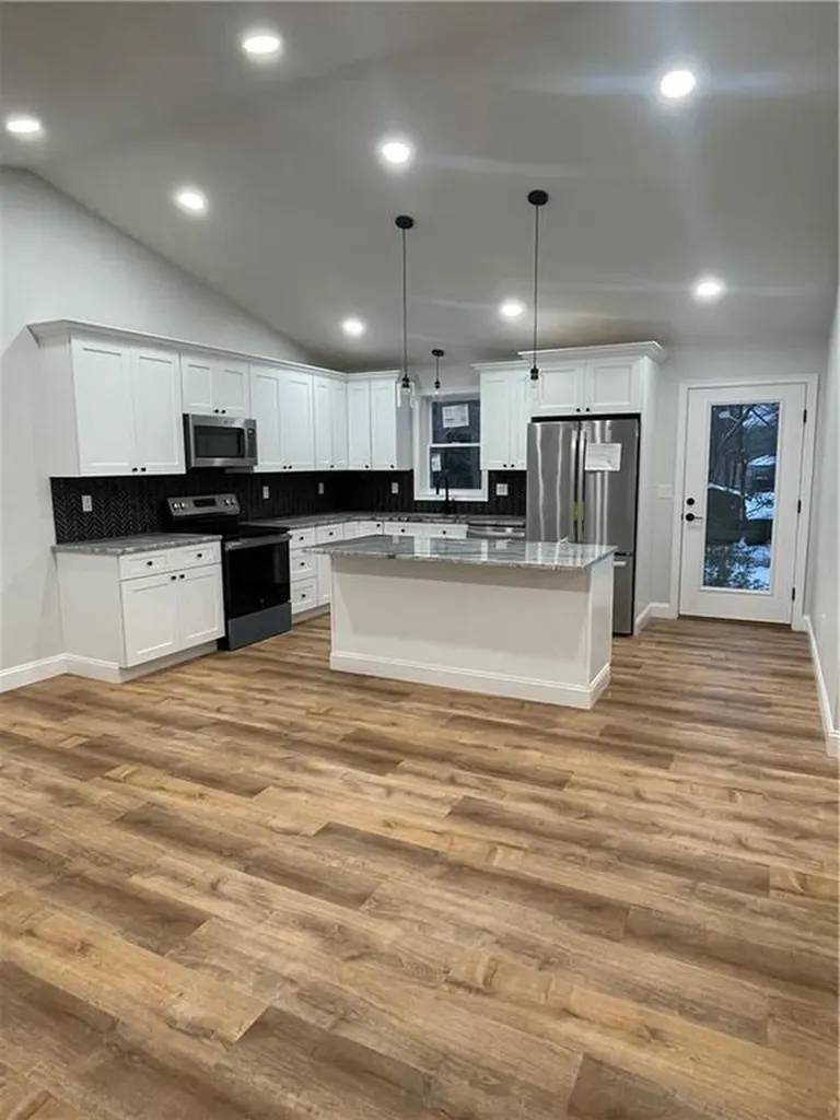 24 Bailey Drive West Greenwich RI 02817