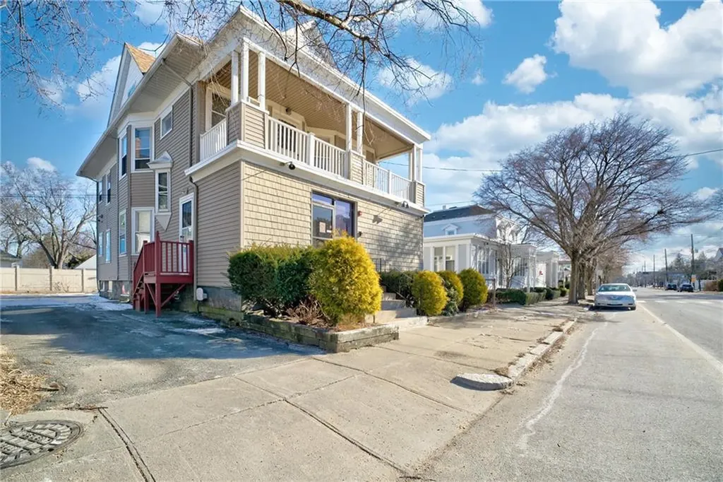1594 1596 Broad Street Cranston RI 02905