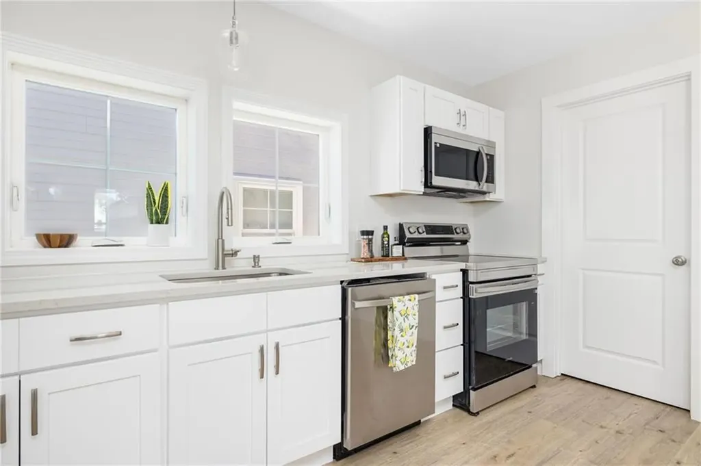 1 Nobert Street Warren RI 02885