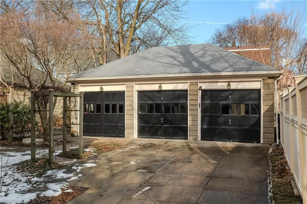 142 Transit Street Providence RI 02906