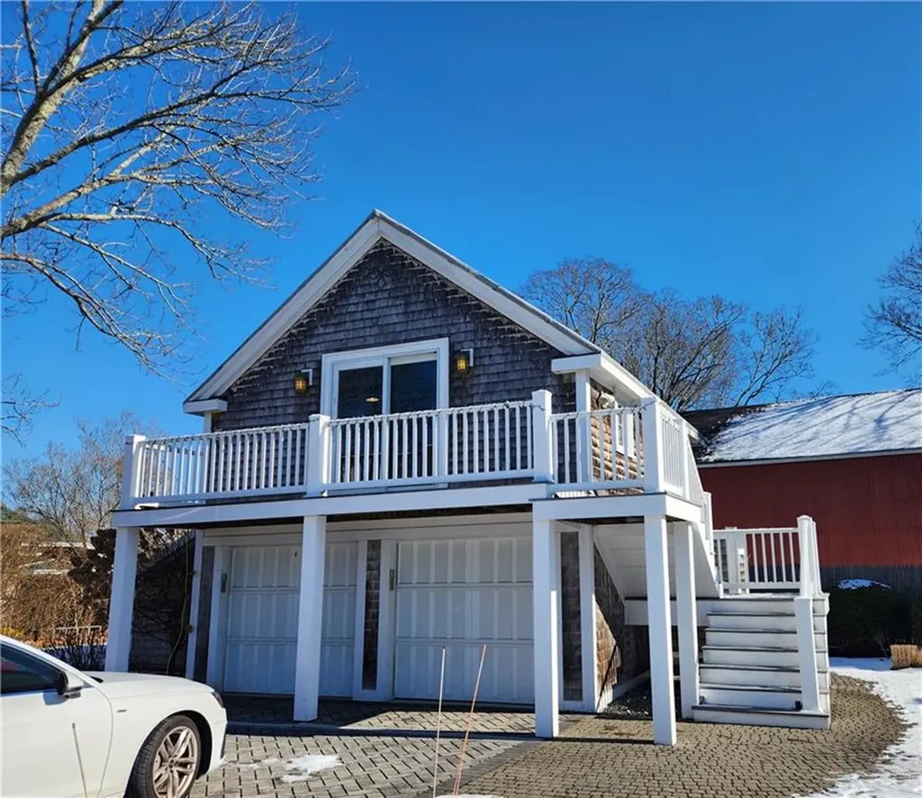 8 A Atlantic Avenue Narragansett RI 02882