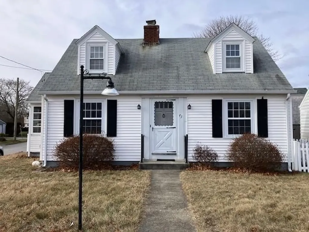 43 Gaspee Point Drive Warwick RI 02888