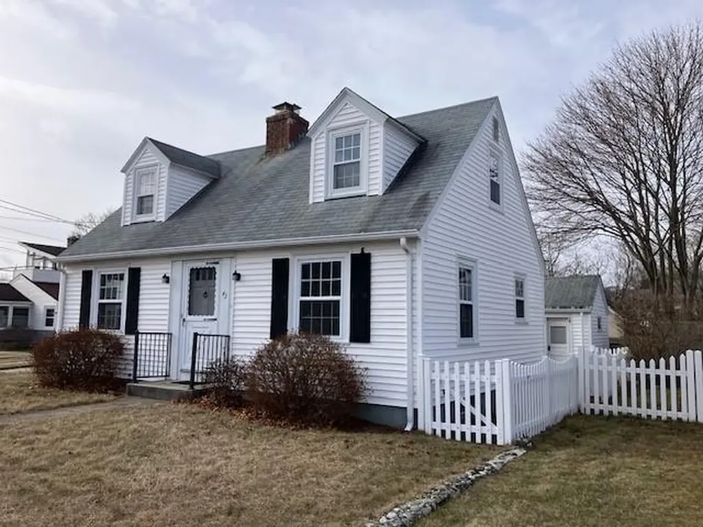43 Gaspee Point Drive Warwick RI 02888