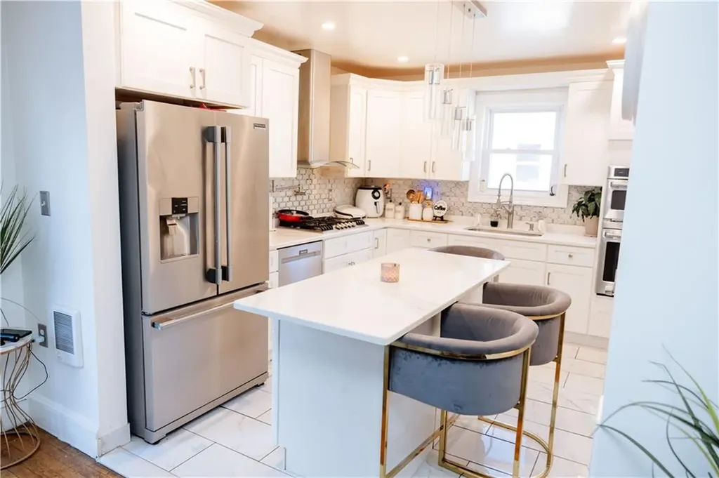 174 Salina Street Providence RI 02908