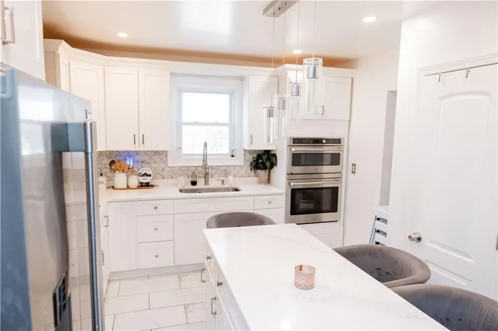 174 Salina Street Providence RI 02908