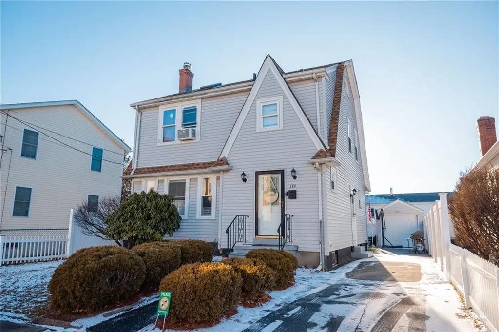 174 Salina Street Providence RI 02908