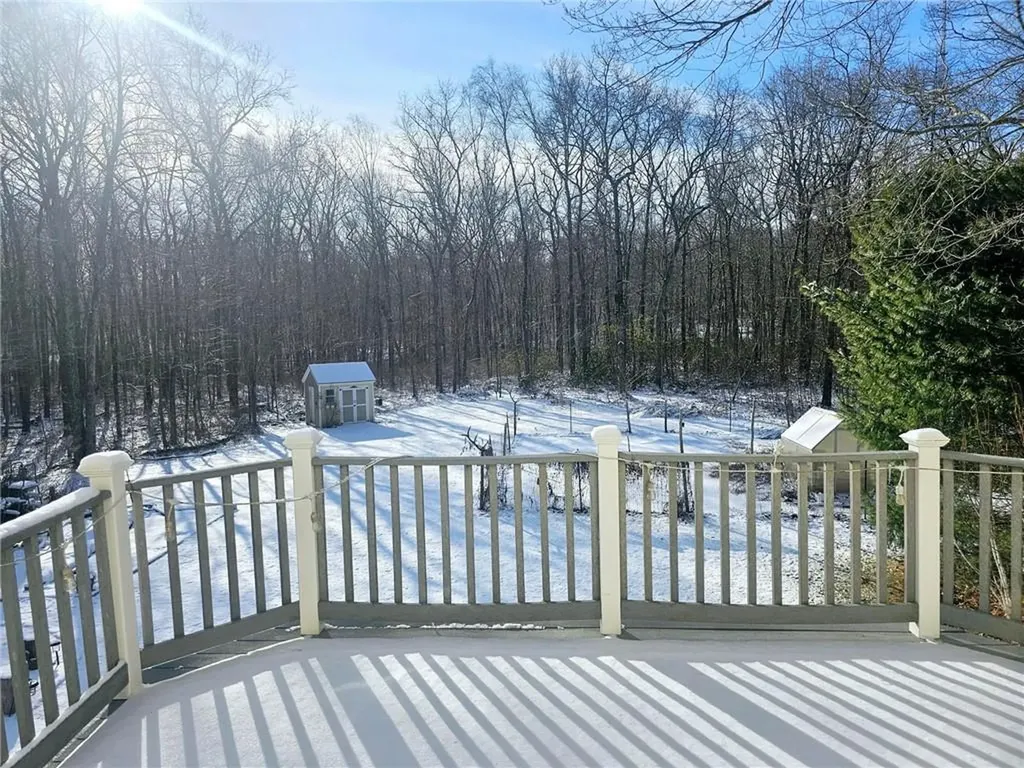 171 Stubtown Road Hopkinton RI 02833