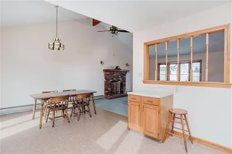 121 Kenyon Road Tiverton RI 02878