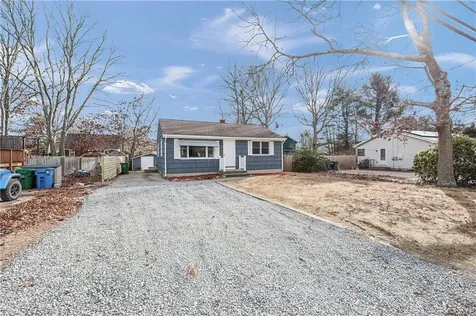 249 Holly Road South Kingstown RI 02879