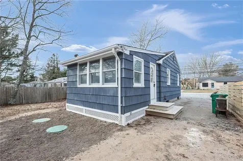 249 Holly Road South Kingstown RI 02879