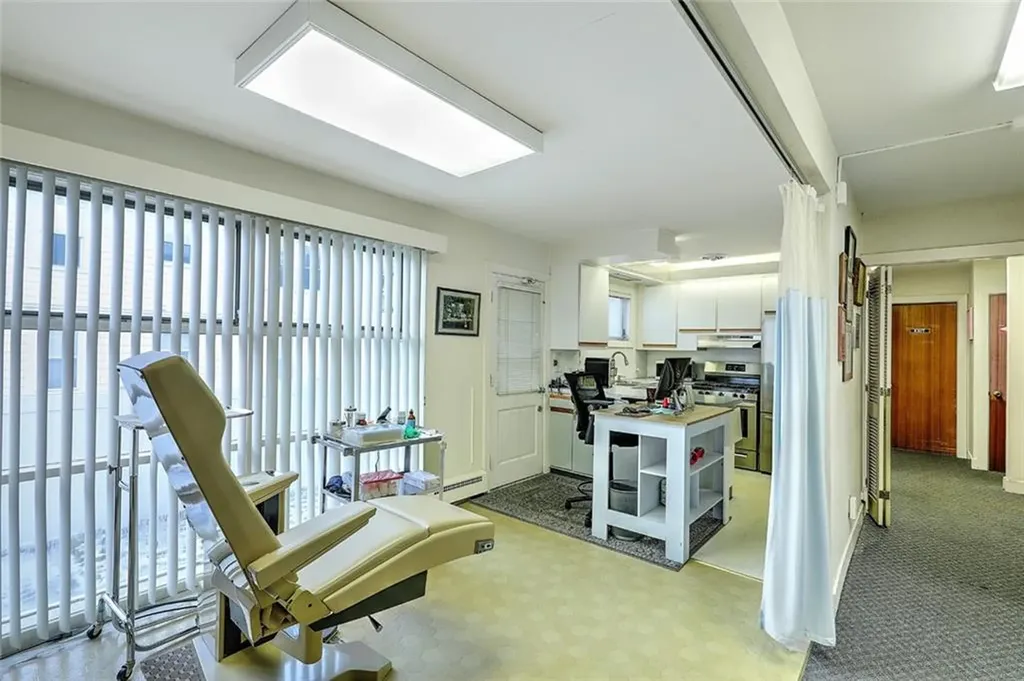 1 Lewis Street Providence RI 02906