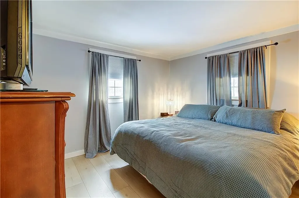 60 Sleepy Hollow Drive Cumberland RI 02864